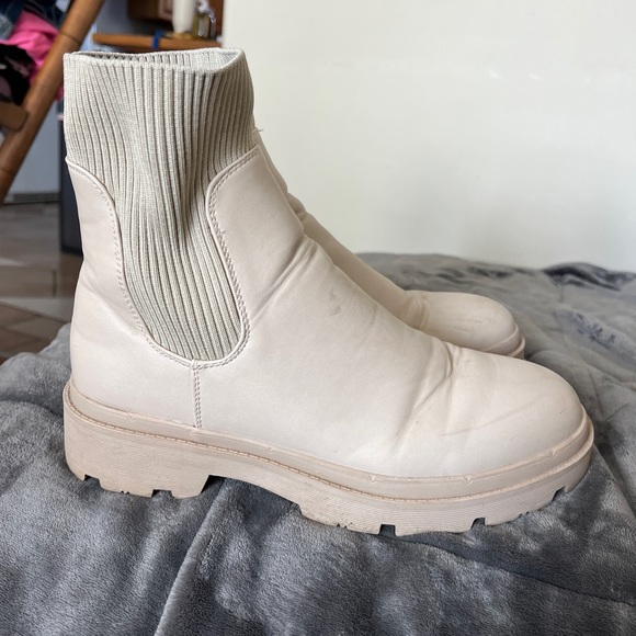 Leather Style Boots - Picture 2 of 6